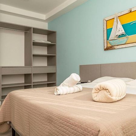 Punta Blu 102-7 - Apartamento De Alto Padrao Em Condominio Exclusivo, Quadra Poliesportiva - Piscina - Portaria 24H. Bombinhas Kültér fotó
