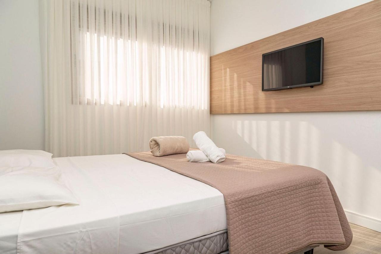 Punta Blu 102-7 - Apartamento De Alto Padrao Em Condominio Exclusivo, Quadra Poliesportiva - Piscina - Portaria 24H. Bombinhas Kültér fotó